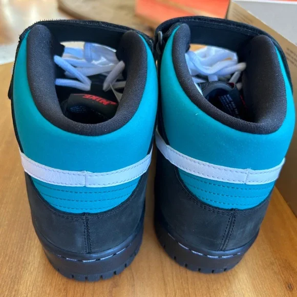 Nike Griffey SB Dunk Mid Black/ freshwater size 10 display picture 1